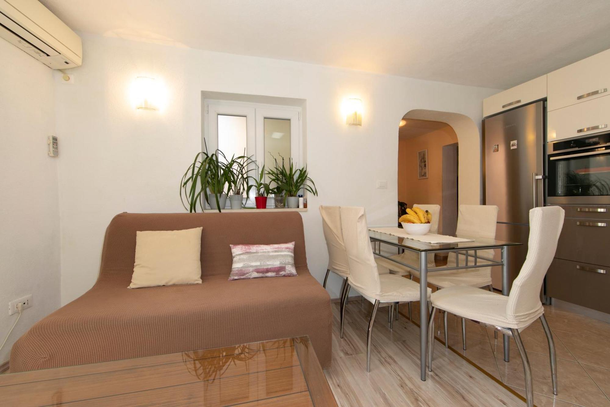 Apartmani Darinka Baška Voda Exterior foto