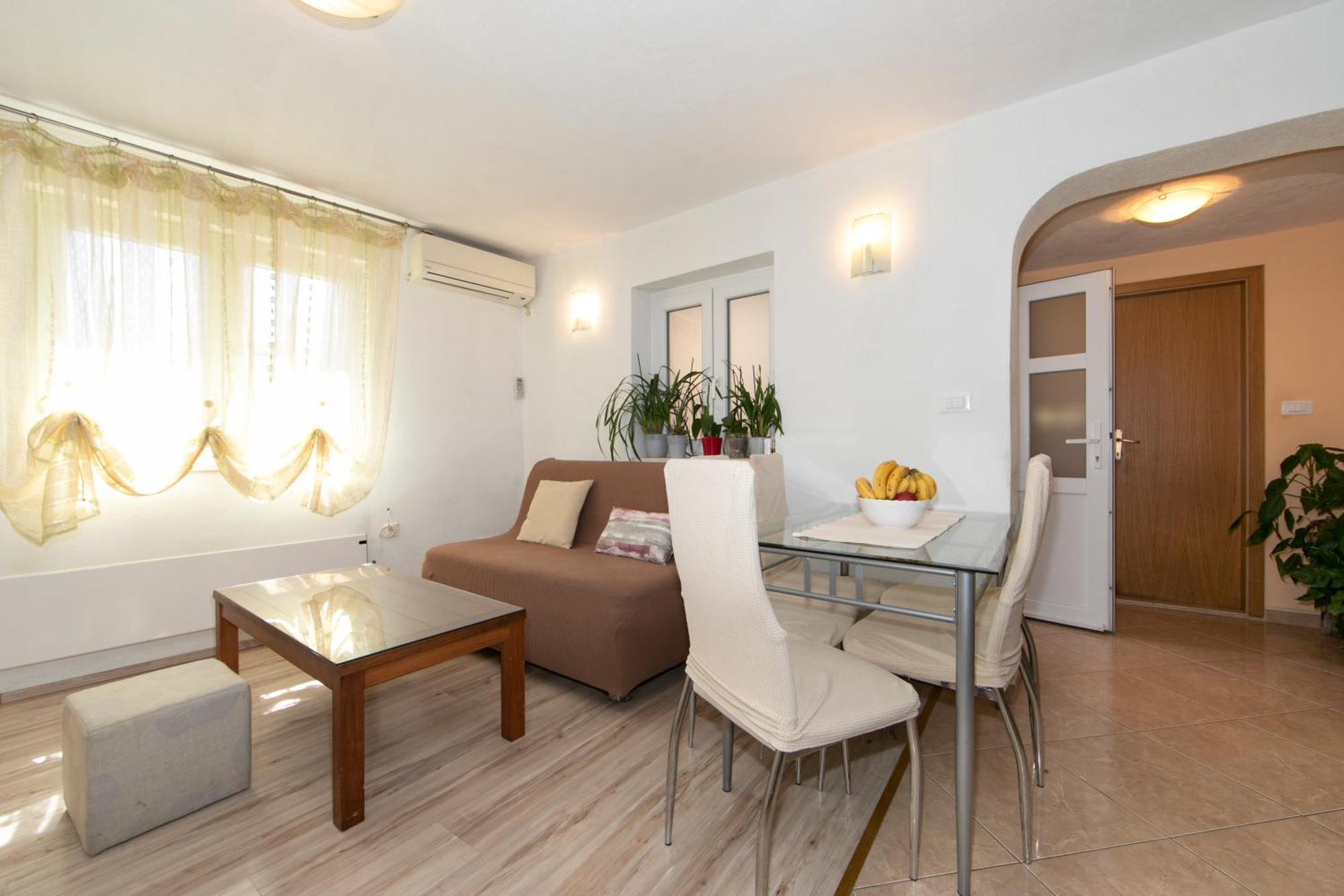 Apartmani Darinka Baška Voda Exterior foto