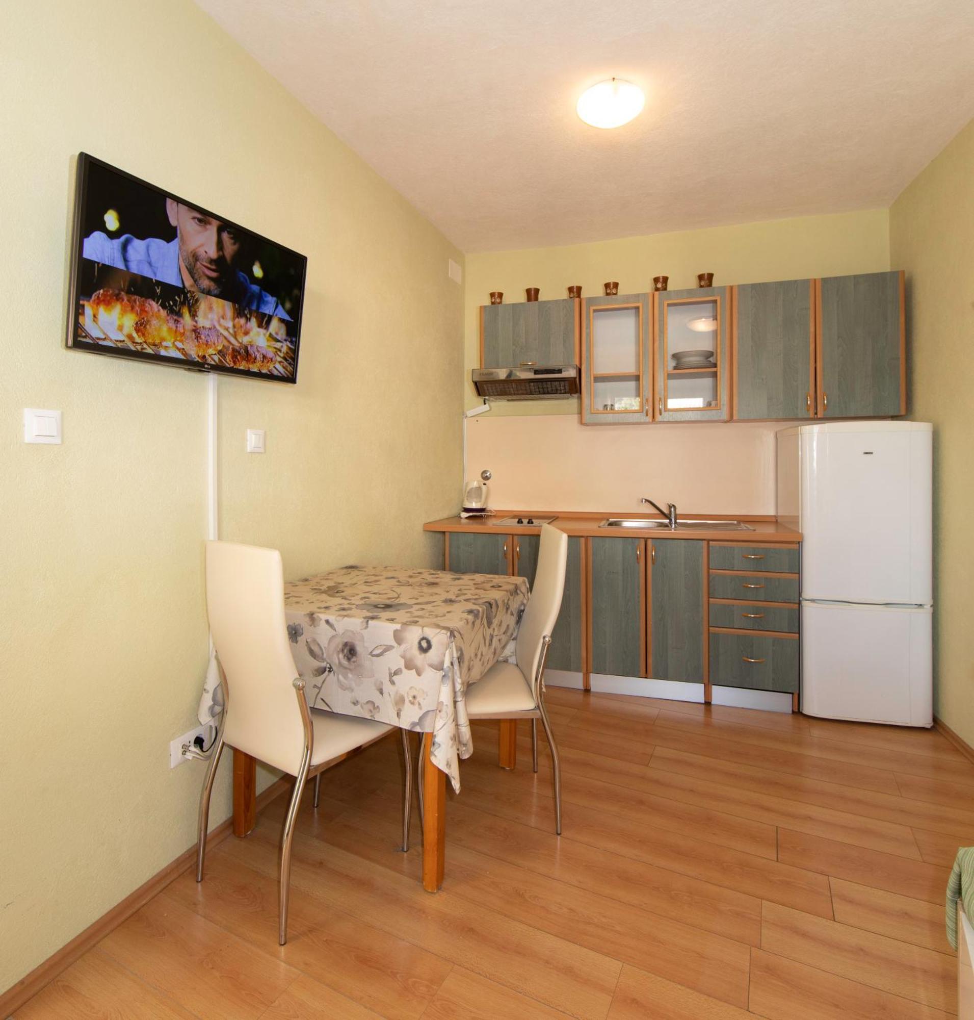 Apartmani Darinka Baška Voda Exterior foto